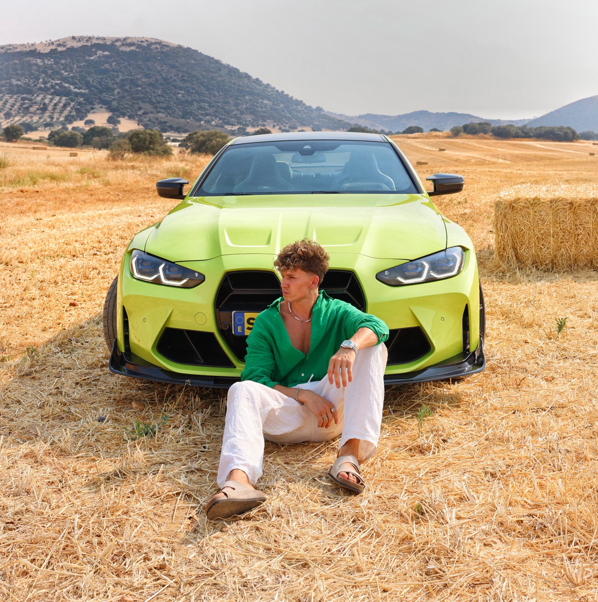 Slavik junto a su BMW M4